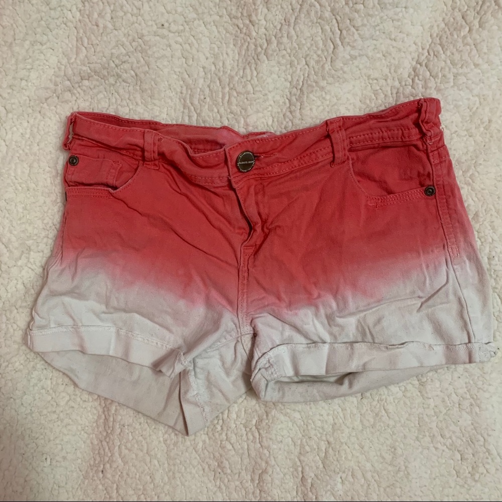 💲WHITE/PINK SHORTS